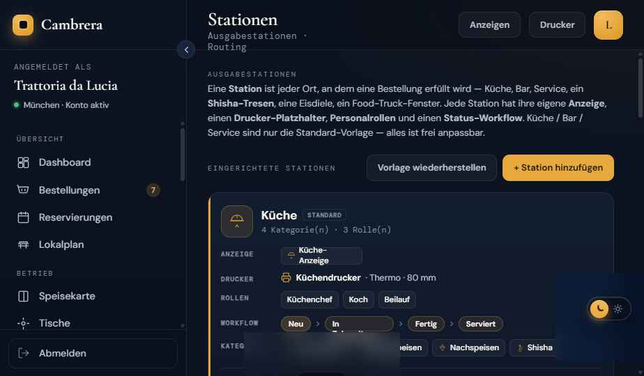 Cambrera Stationen-Einrichtung im Restaurant-Dashboard: Küche als Ausgabestation mit eigener Anzeige, Küchendrucker, Rollen und Status-Workflow